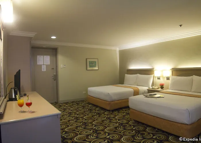 Riviera Mansion Hotel 3*