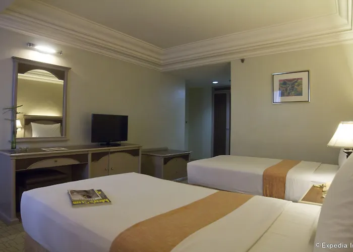 Riviera Mansion Hotel 3*