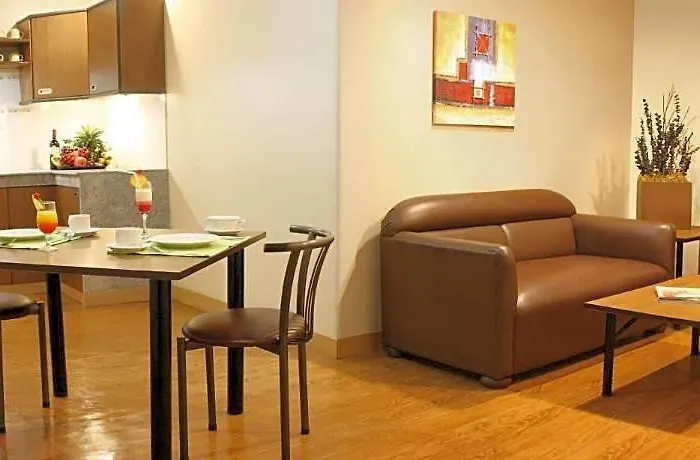 Riviera Mansion Hotel